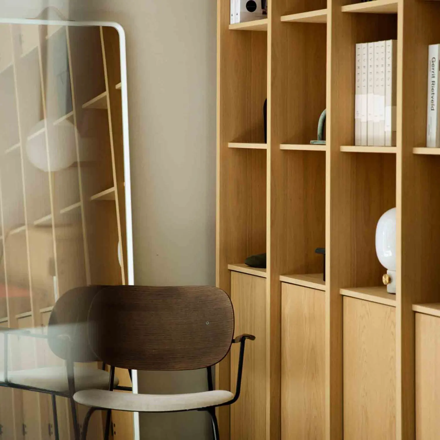 Norm Floor Spiegel - weiss, von Audo Copenhagen – Bild 3