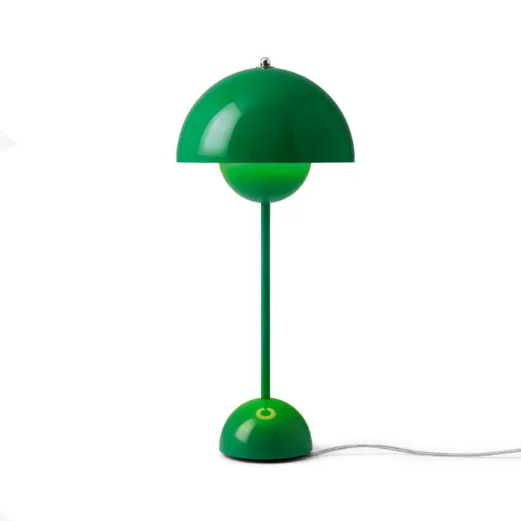 &Tradition - Tischleuchte Flowerpot Verner Panton VP3 - Signal Green