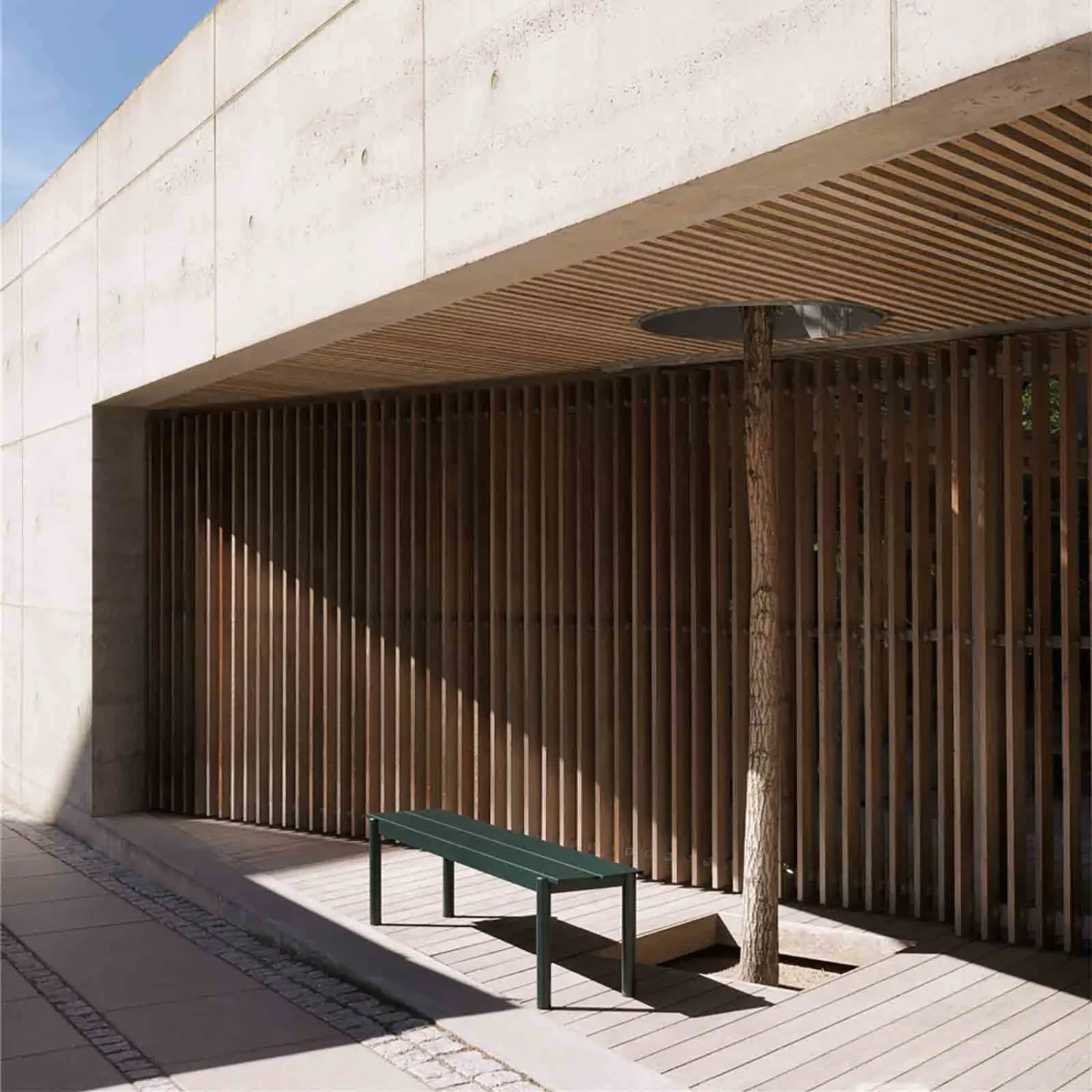 Muuto Linear Steel Outdoor Tisch – Bild 3