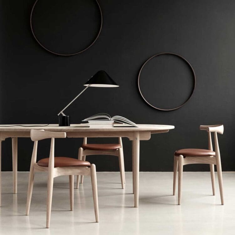 Alternative view of Carl Hansen Elbow Chair CH20